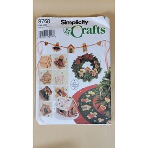 Simplicity 9768 Gingerbread Christmas Tree Skirt Ornaments Wreath Sewing Pattern